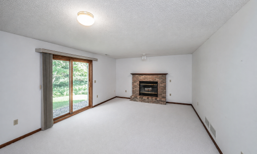 2508 Kennelly Place, Burnsville, MN 55337