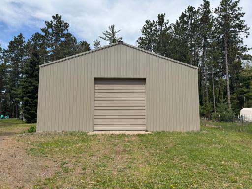 36 x 36 Pole Building with 14' Side Walls