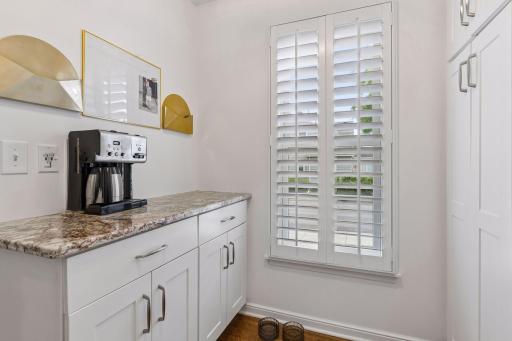 4150 Ottawa Avenue S, Saint Louis Park, MN 55416