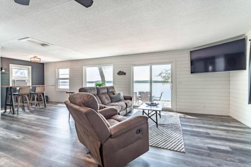 37988 Eagle Lake Loop, Battle Lake, MN 56515