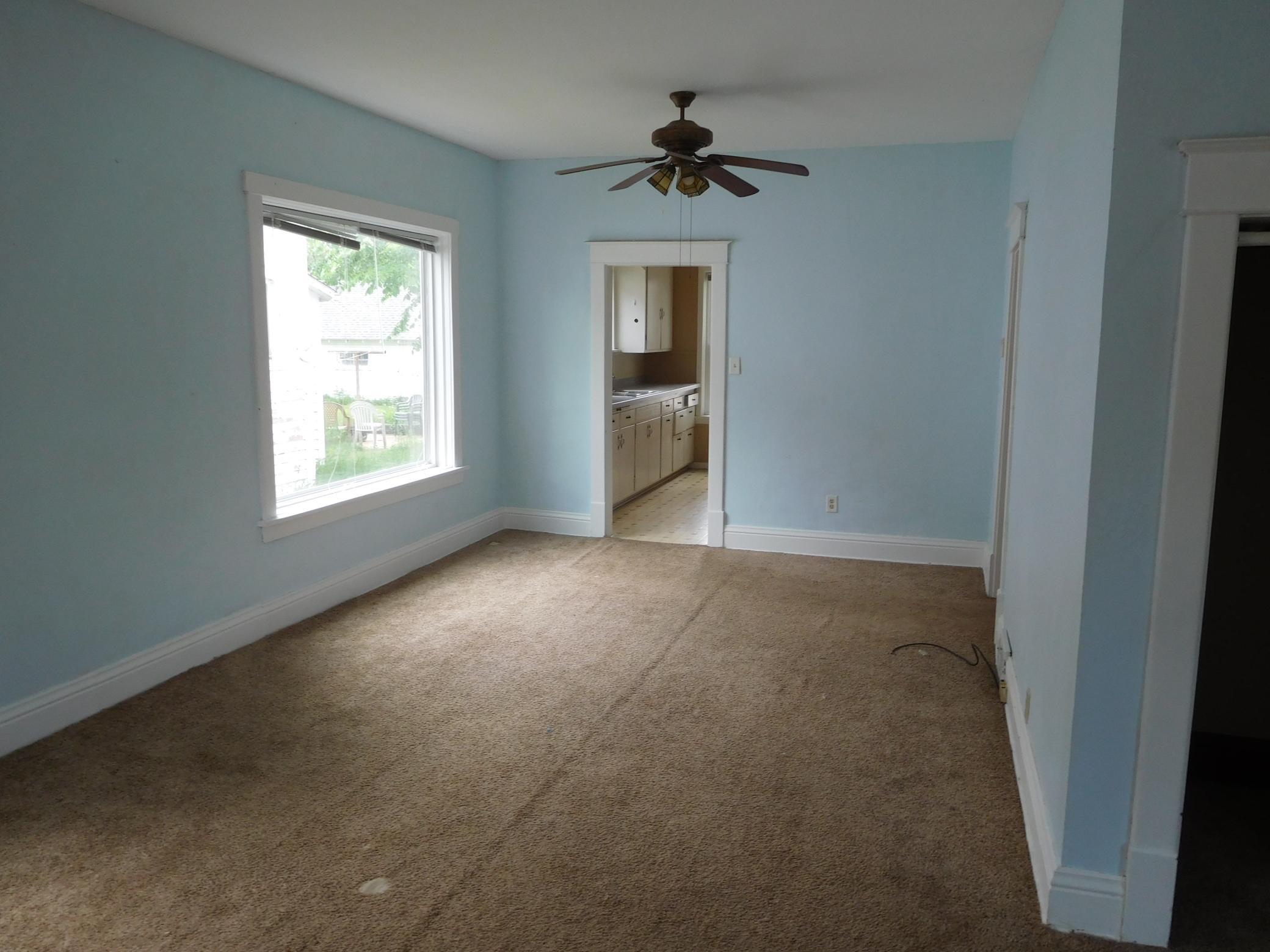 Living Room.JPG