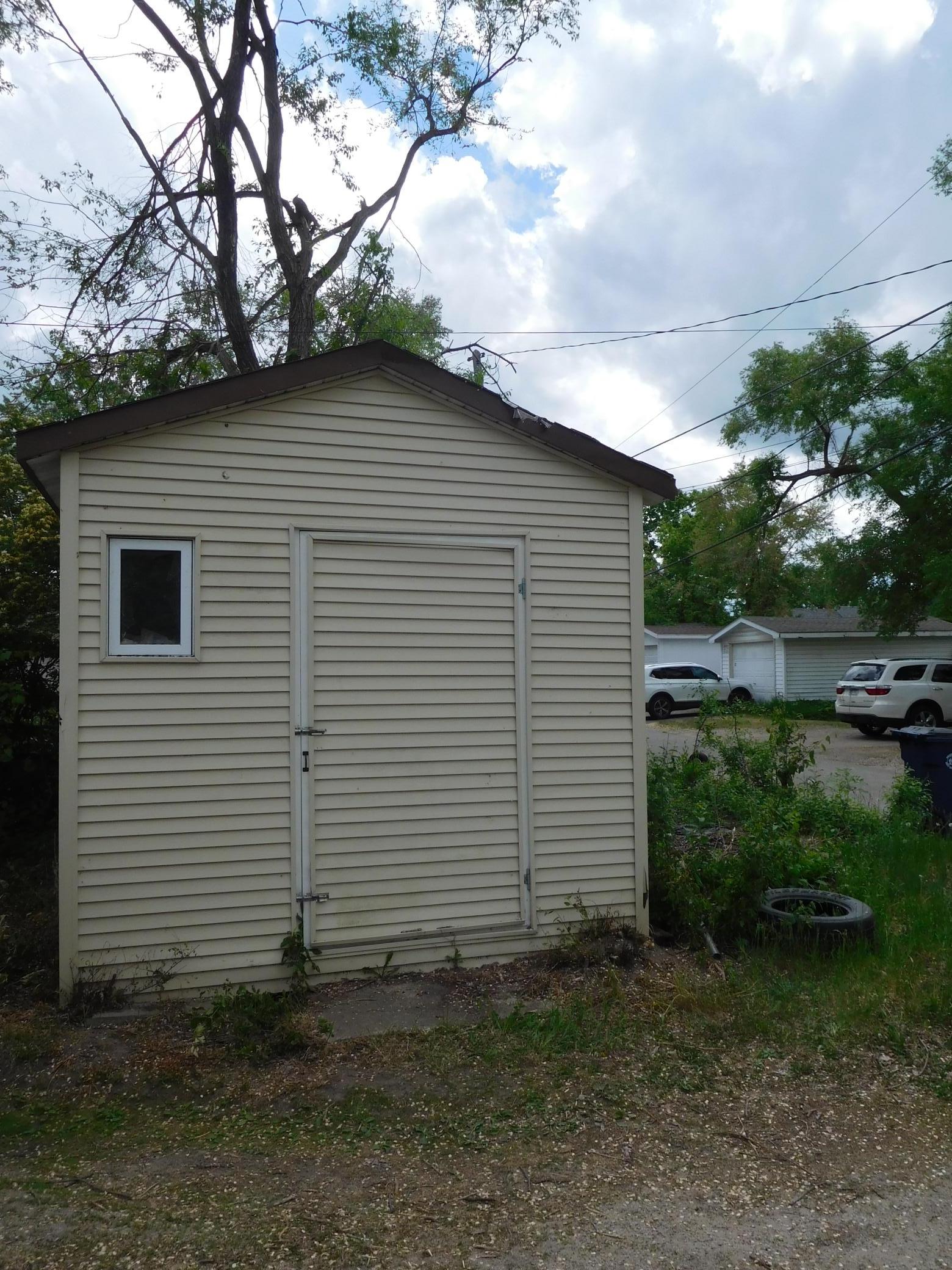 Shed.JPG