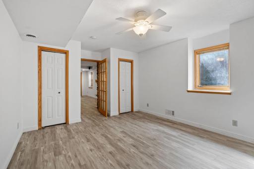 9154 Edinburgh Lane, Woodbury, MN 55125