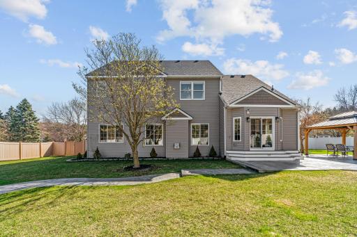 13-web-or-mls-9154 Edinburgh Ln-13 (1).jpg