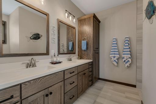 2108 Lindas Court, Sartell, MN 56377