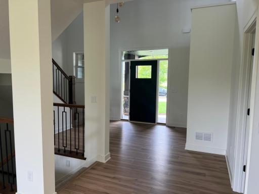 929 200th Avenue NW, Cedar, MN 55011