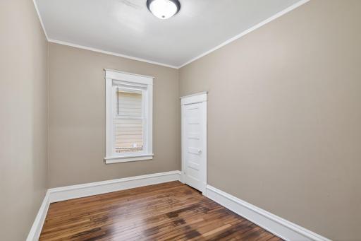 1041 Magnolia Avenue E, Saint Paul, MN 55106