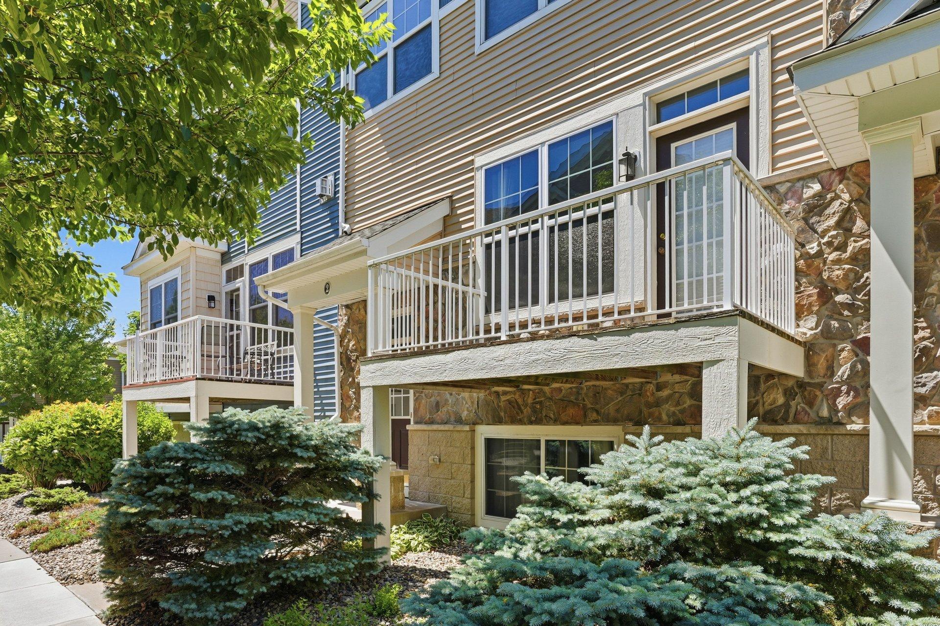 018_1842_colonial_lane_ext_16_799.jpg