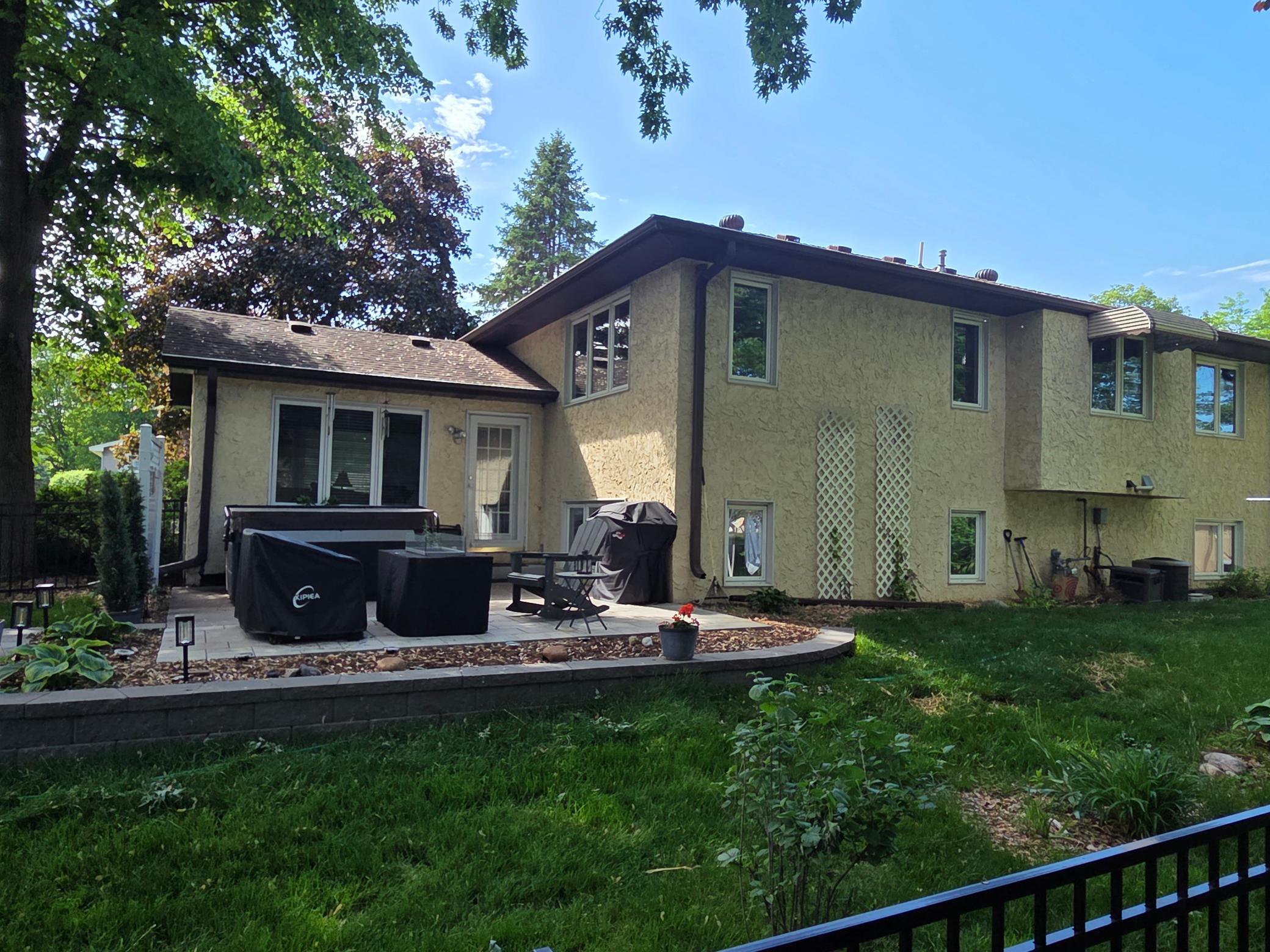 Large Back Patio with Fully Fenced Yard