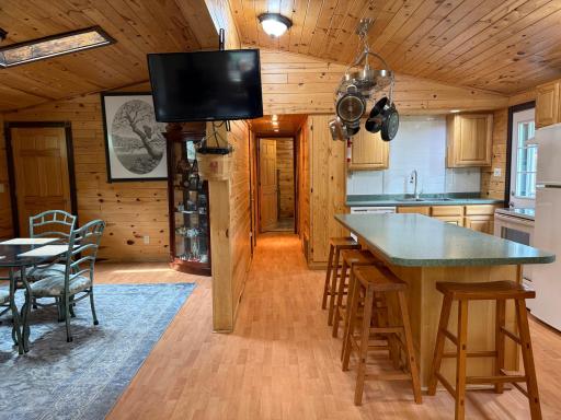104 6th Street SE, Bemidji, MN 56601