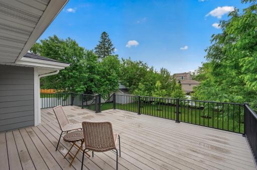 Expansive maintenance free deck