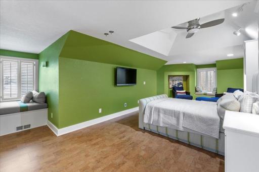 Versatile third-level suite with bedroom, bathroom, and living spaceâideal for a live-in nanny, growing kids, multi-generational living, or endless possibilities.