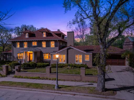 1724 Summit Avenue, Minneapolis, MN 55403