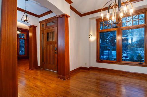 582 Summit Avenue, Saint Paul, MN 55102