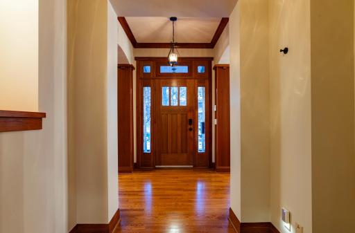 582 Summit Avenue, Saint Paul, MN 55102