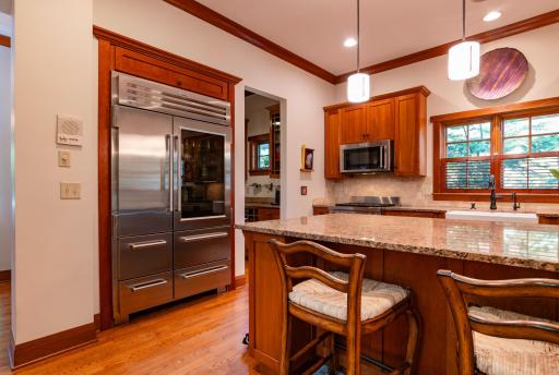 582 Summit Avenue, Saint Paul, MN 55102