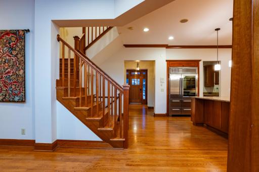582 Summit Avenue, Saint Paul, MN 55102
