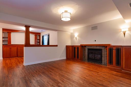582 Summit Avenue, Saint Paul, MN 55102