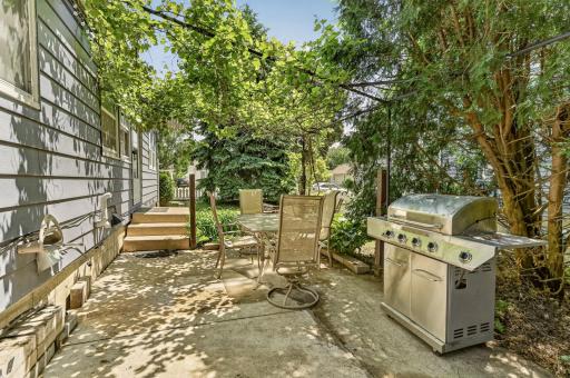 1006 10th Street NE, Rochester, MN 55906
