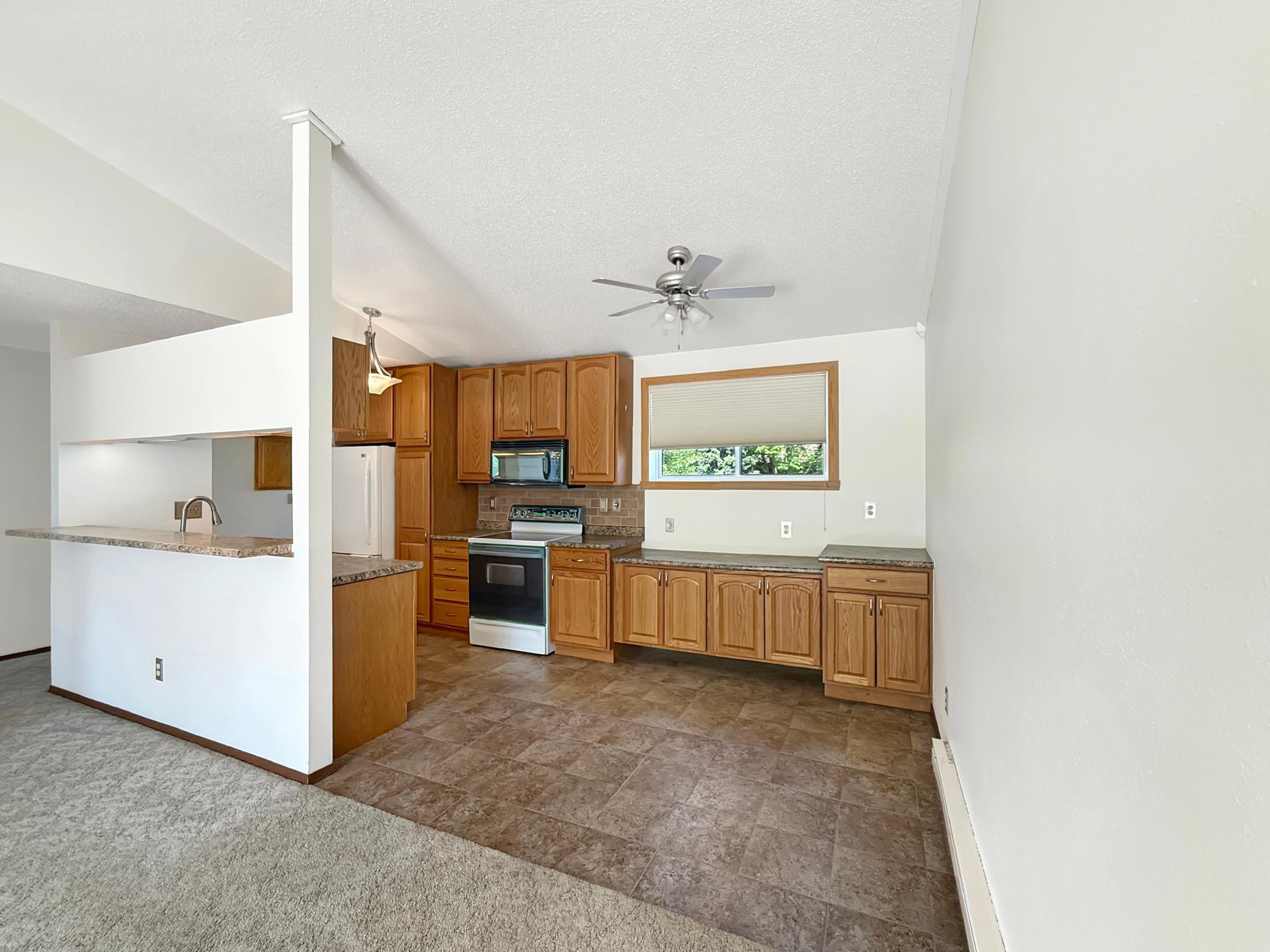 Dining Room & Kitchen