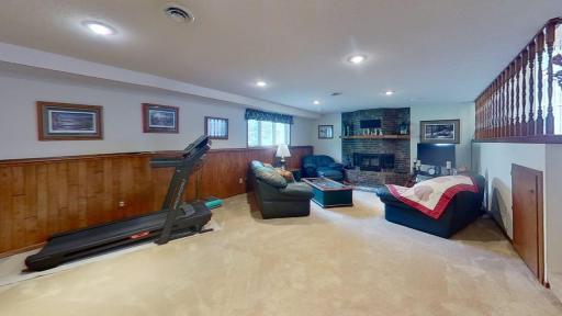 605 Van Buren Street, Marshall, MN 56258