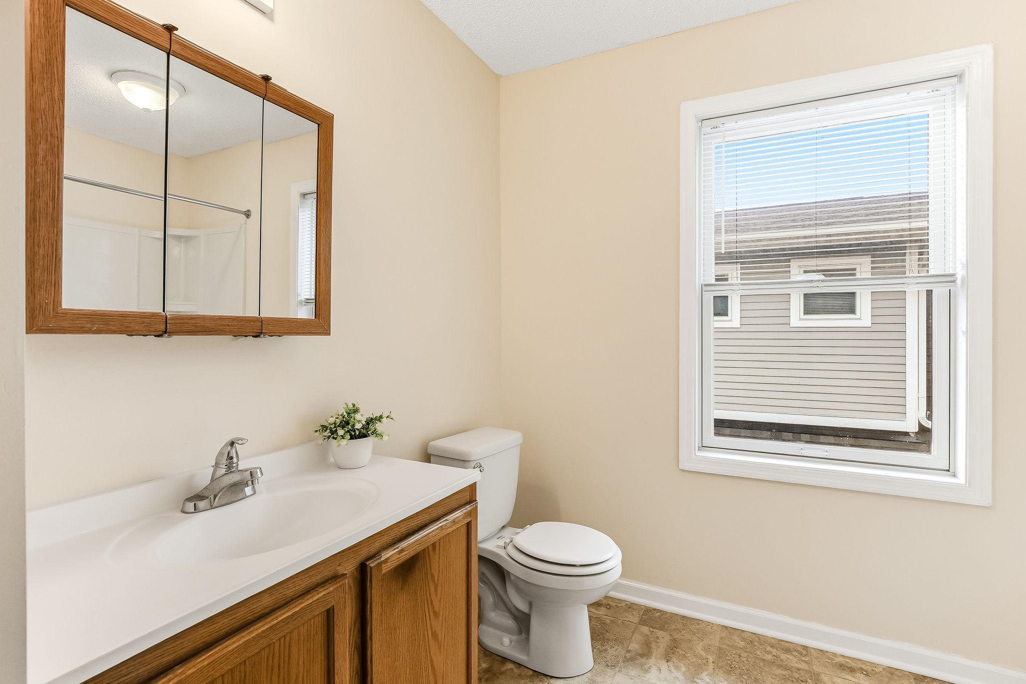 32-web-or-mls-3026-Morgan-Ave-32.jpg