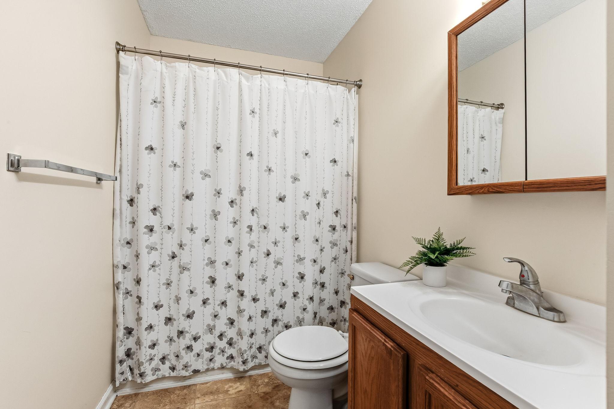 19-web-or-mls-3026-Morgan-Ave-19.jpg