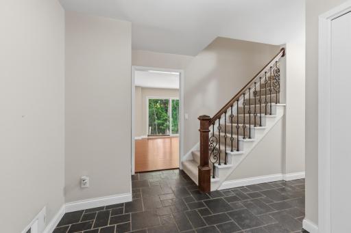 13995 Hidden Lake Trail NE, Prior Lake, MN 55372