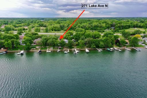 271 Lake Avenue N, Spicer, MN 56288