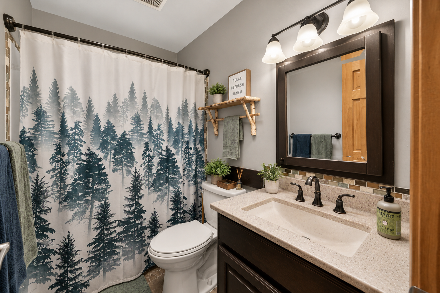 staged bathroom 3.png