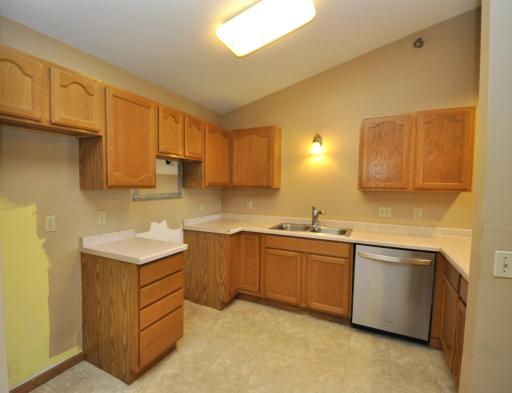 1826 Deerhaven Lane NE, 15, Rochester, MN 55906