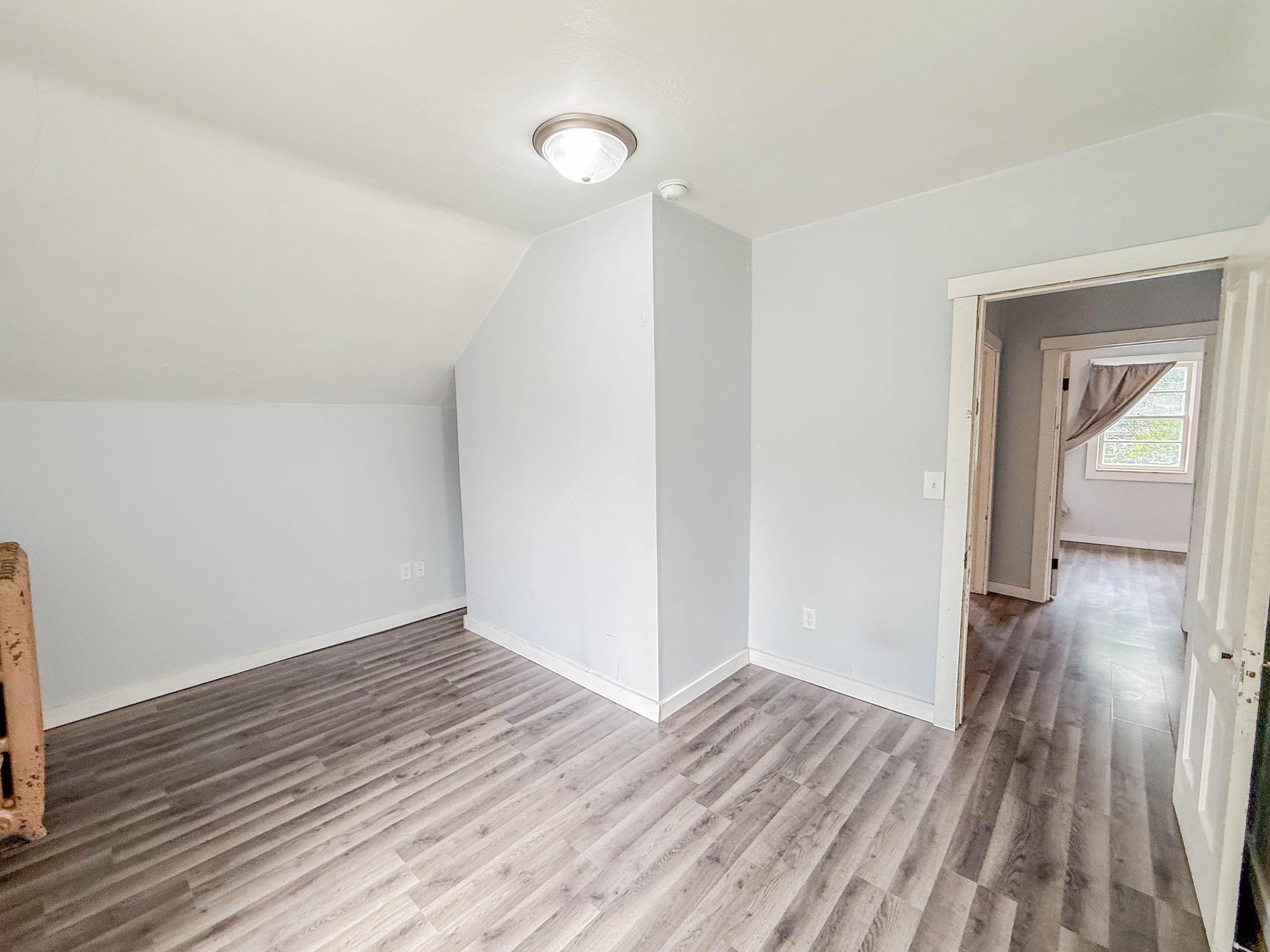 Upper Level Bedroom #4