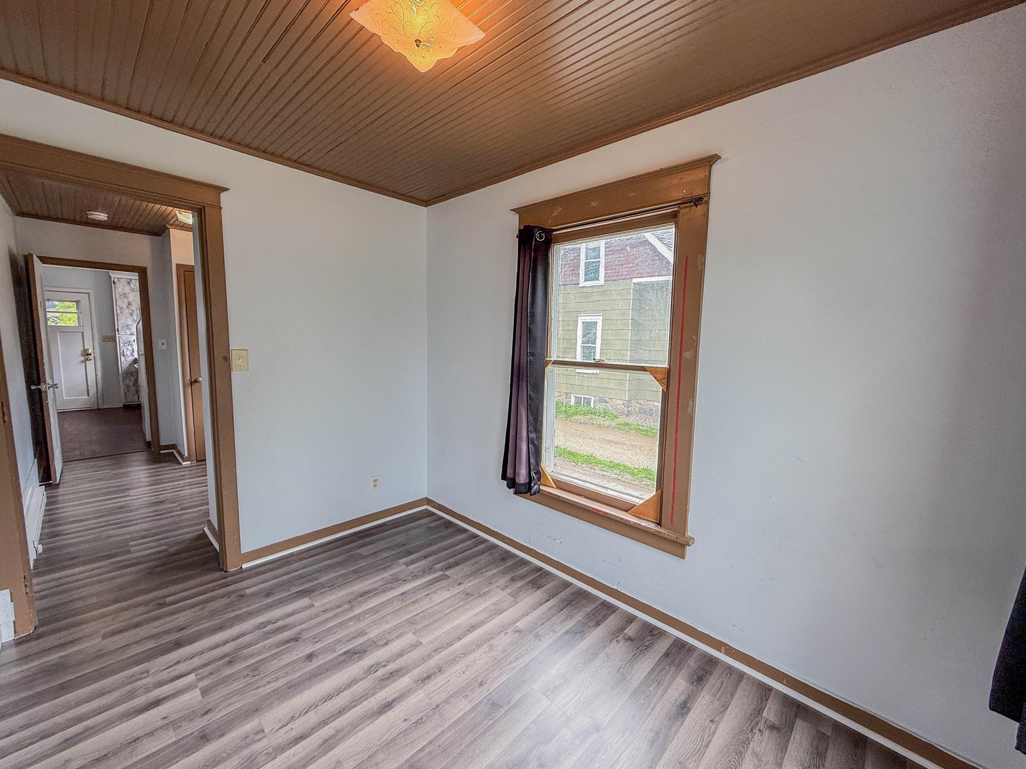 Main Floor Bedroom #2