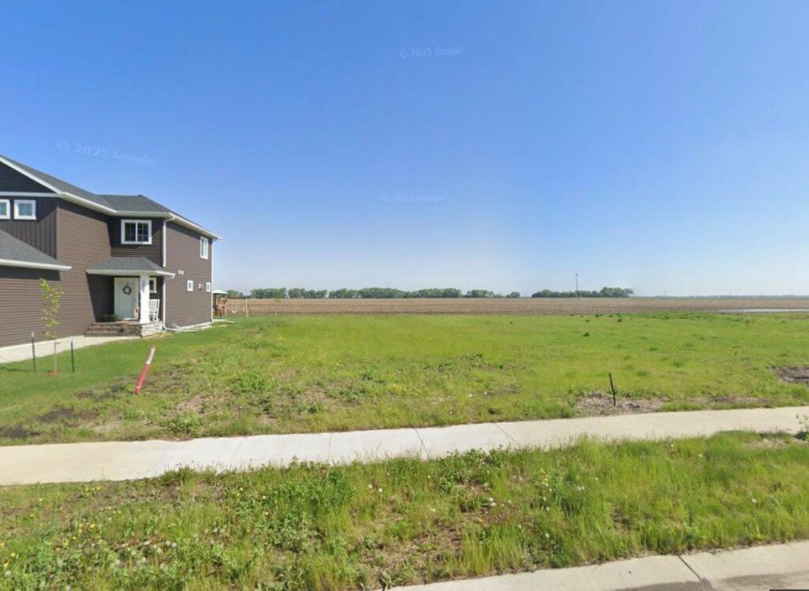 Welcome to 1528 6th Ave NE, Dilworth