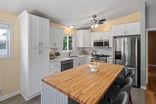 3098 Evelyn Street, Saint Paul, MN 55113