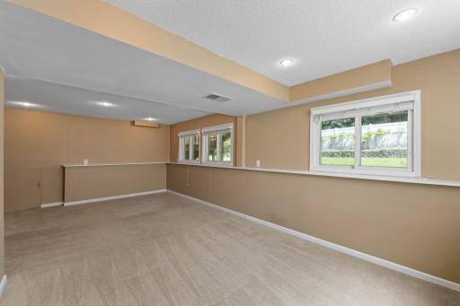 3098 Evelyn Street, Saint Paul, MN 55113