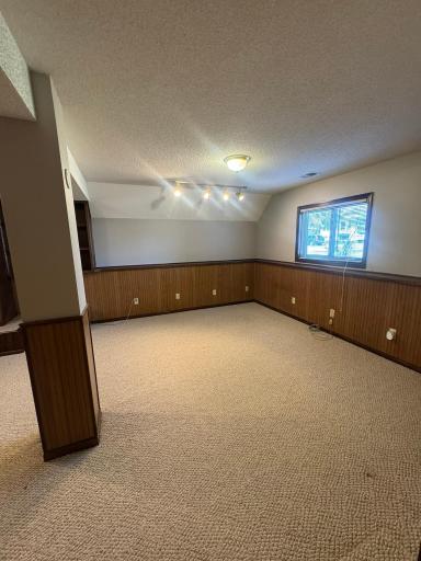 5194 180th Street, Farmington, MN 55024