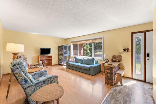 29830 Hemingway Avenue, Stacy, MN 55079