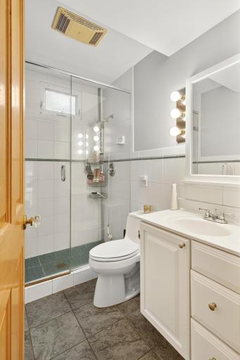 3035 Irving Avenue S, Minneapolis, MN 55408