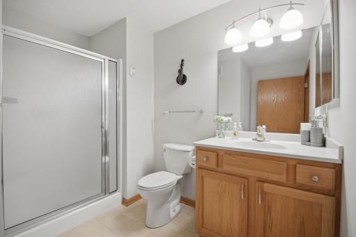 1906 Oak Tree Lane, D, Austin, MN 55912