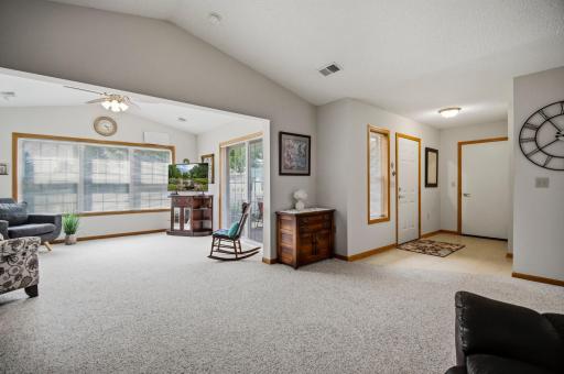 1906 Oak Tree Lane, D, Austin, MN 55912