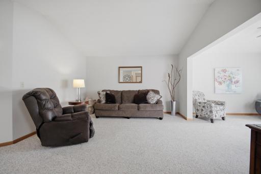 1906 Oak Tree Lane, D, Austin, MN 55912