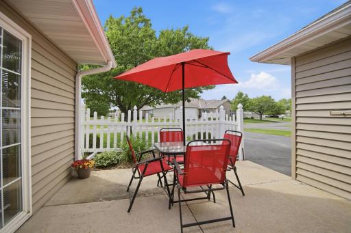 1906 Oak Tree Lane, D, Austin, MN 55912