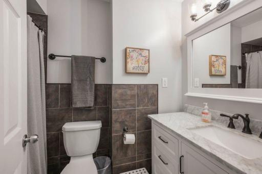 1695 Silver Lake Road NW, Saint Paul, MN 55112