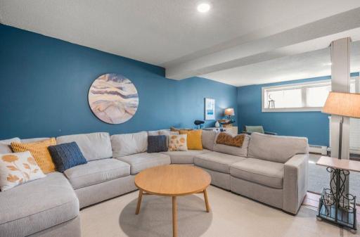 1695 Silver Lake Road NW, Saint Paul, MN 55112