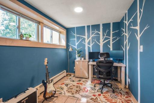 1695 Silver Lake Road NW, Saint Paul, MN 55112