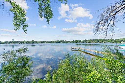2666 Keller Parkway, Maplewood, MN 55109