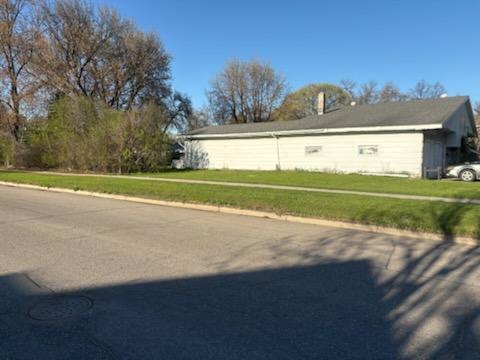 1110 Andrews Avenue, Breckenridge, MN 56520