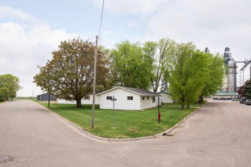109 Arkansas Avenue, Hoffman, MN 56339
