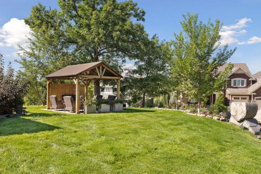 6311 Montee Drive, Eden Prairie, MN 55344